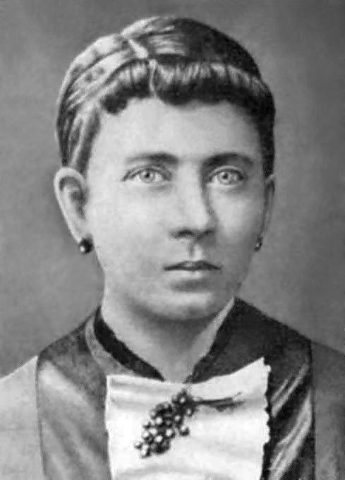Portrait photograph of Klara Hitler née Pölzl (12 August 1860 - 21 December 1907), an Austrian woman, wife of Alois Hitler and mother of Adolf Hitler.