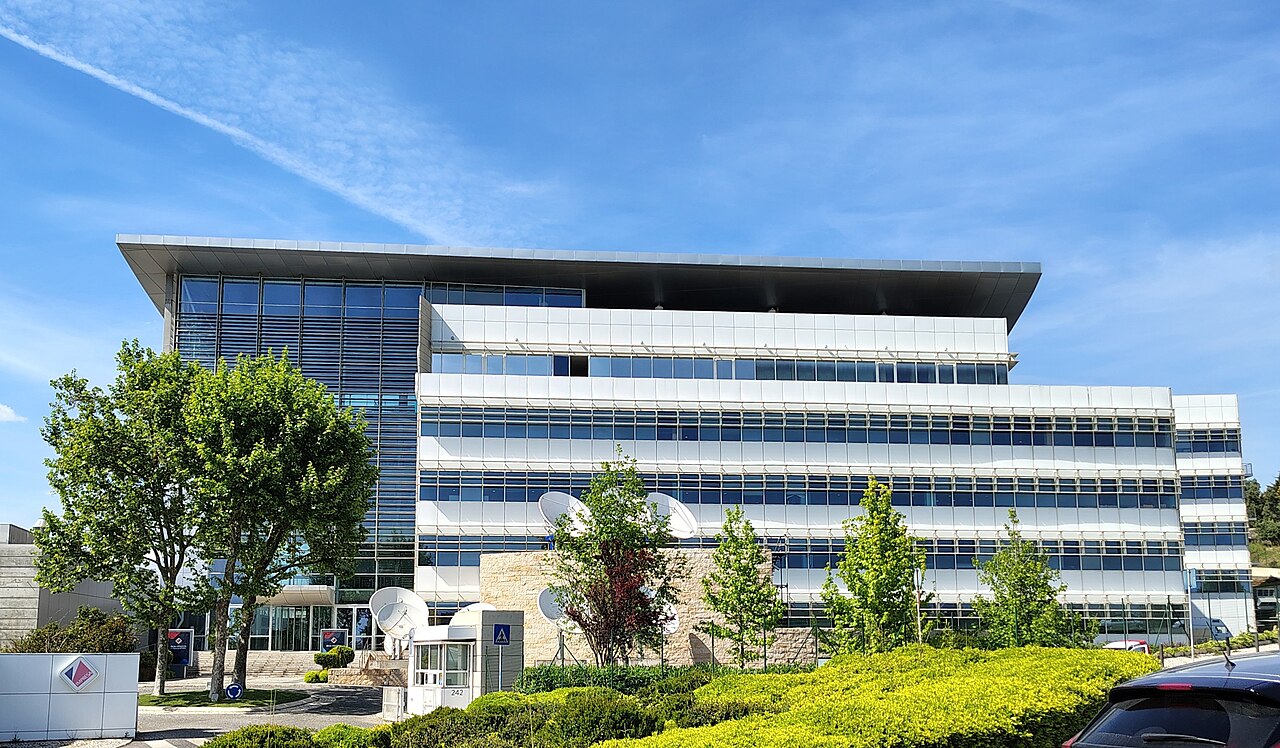 SIC and Grupo Impresa headquarters in Paço de Arcos, Lisbon, Portugal